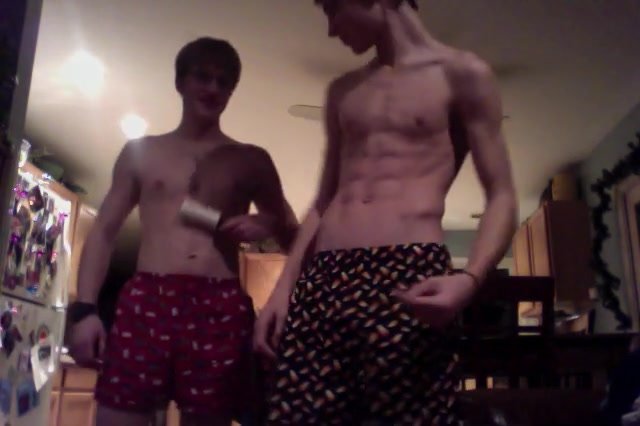 two straight teen dudes compare bodies in boxers