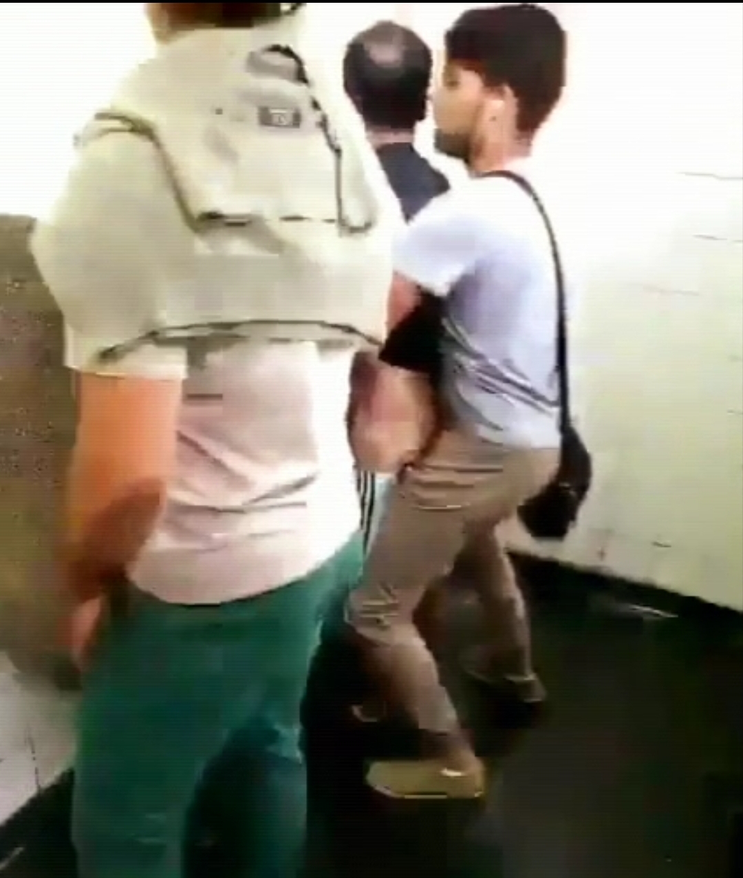 Public restroom - fucking