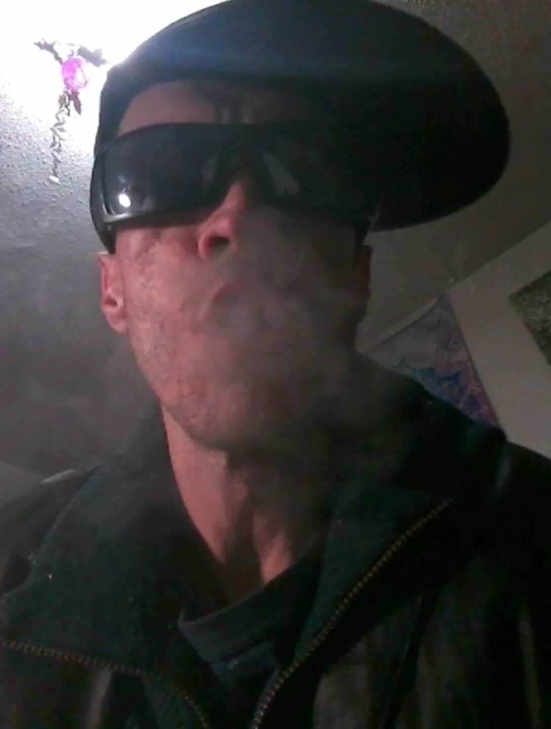 Oregonleatherboy  Smoking In Black Leather