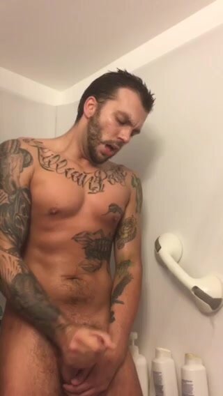 Horny Shower Wank & Cum!