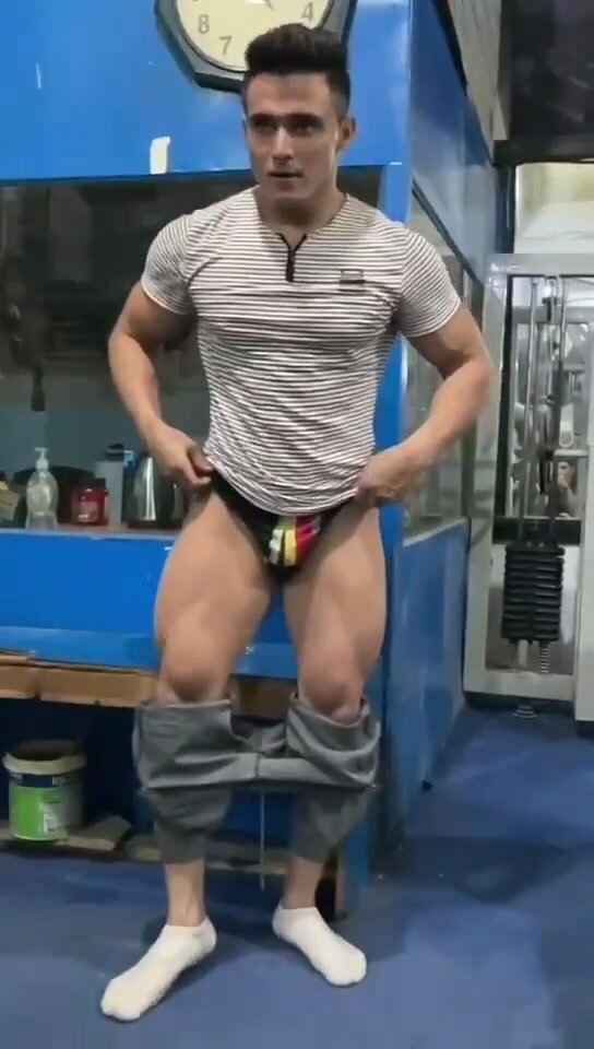 Sexy bulge 251