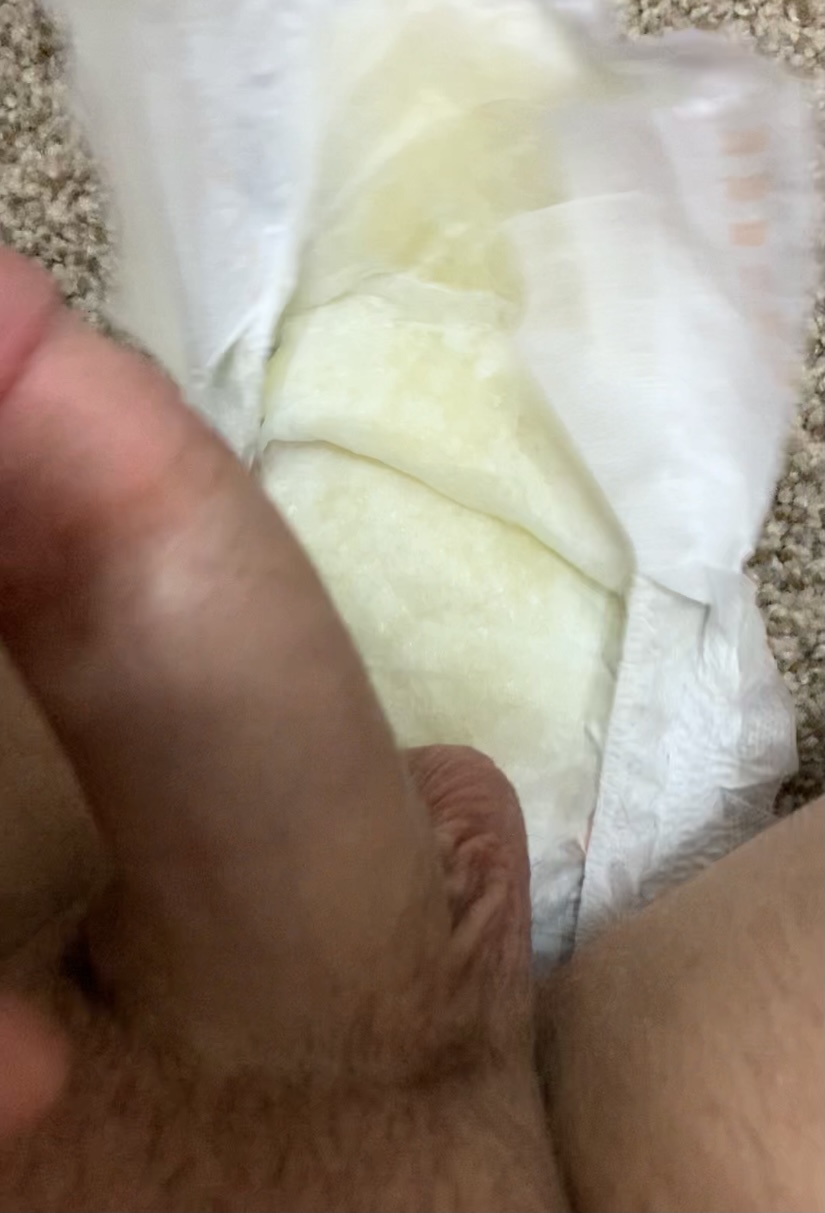 Wetting a baby diaper