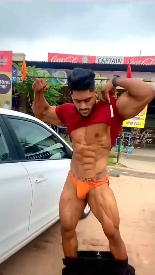 Sexy bulge 265 indian