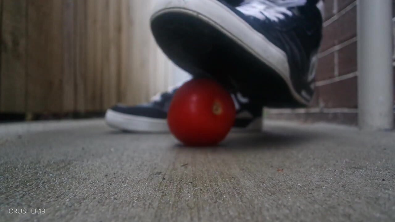 Adidas Hardcourt crush tomatoes (2016)