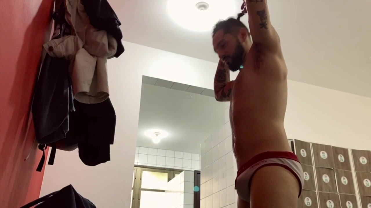 Changing in the locker room - HOT