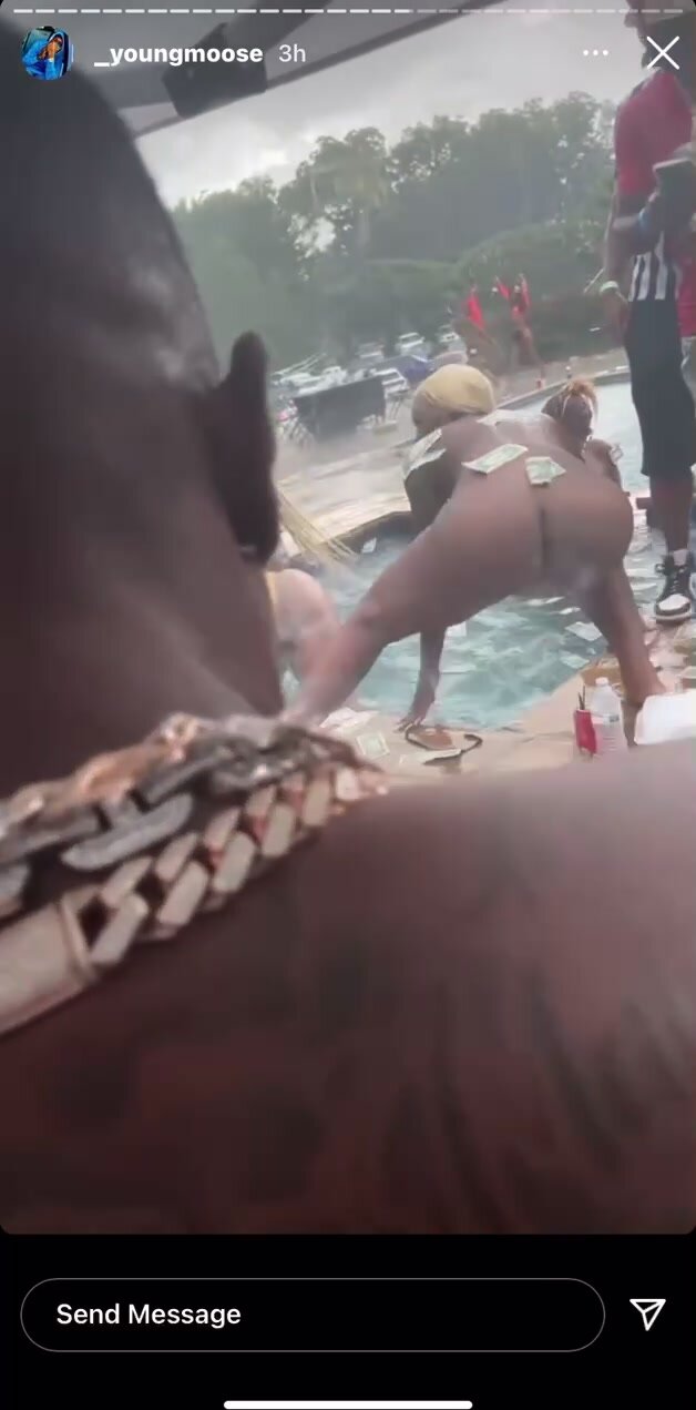 Ghetto Girls naked with buttplug at lil Boosie mansion