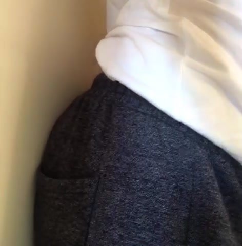 Farting against a wall