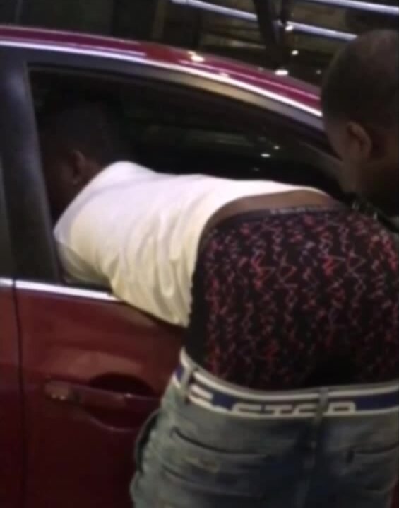 sagging farts