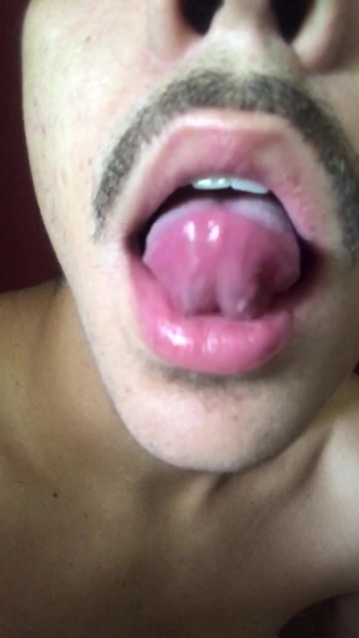 str8 show how he lick a wet pussy and a ass hole