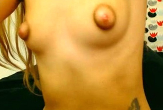 Webcam teen loves her little puffy nipples
