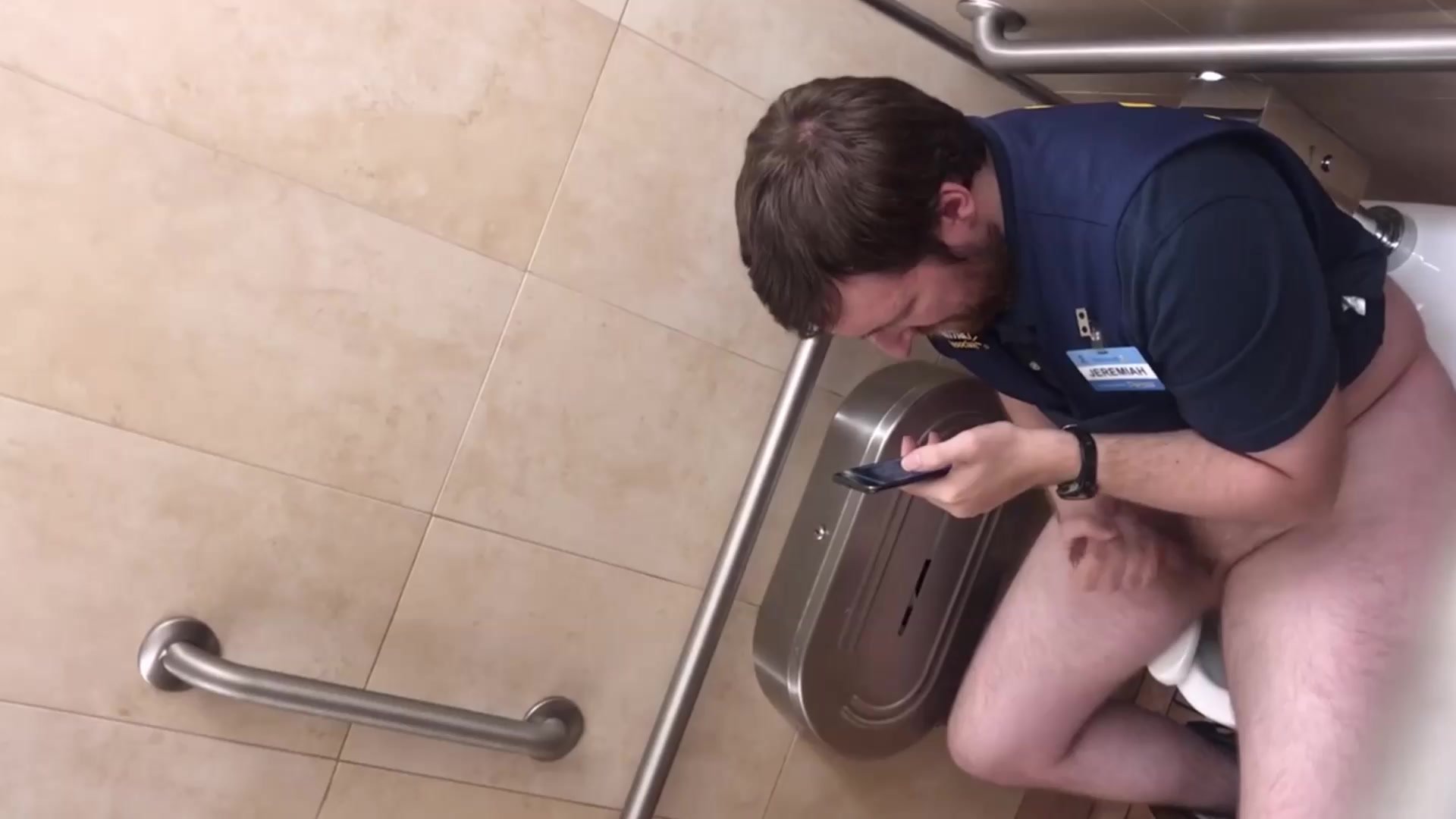 Hot bearded Uncut Cock wanker caught