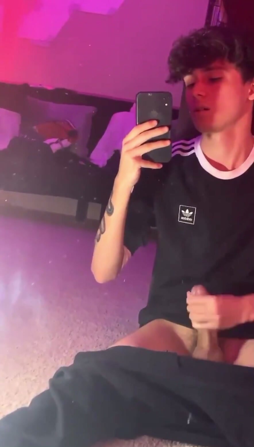 Mirror Wank