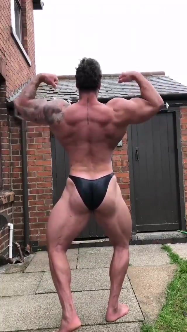 Sexy bulge 284