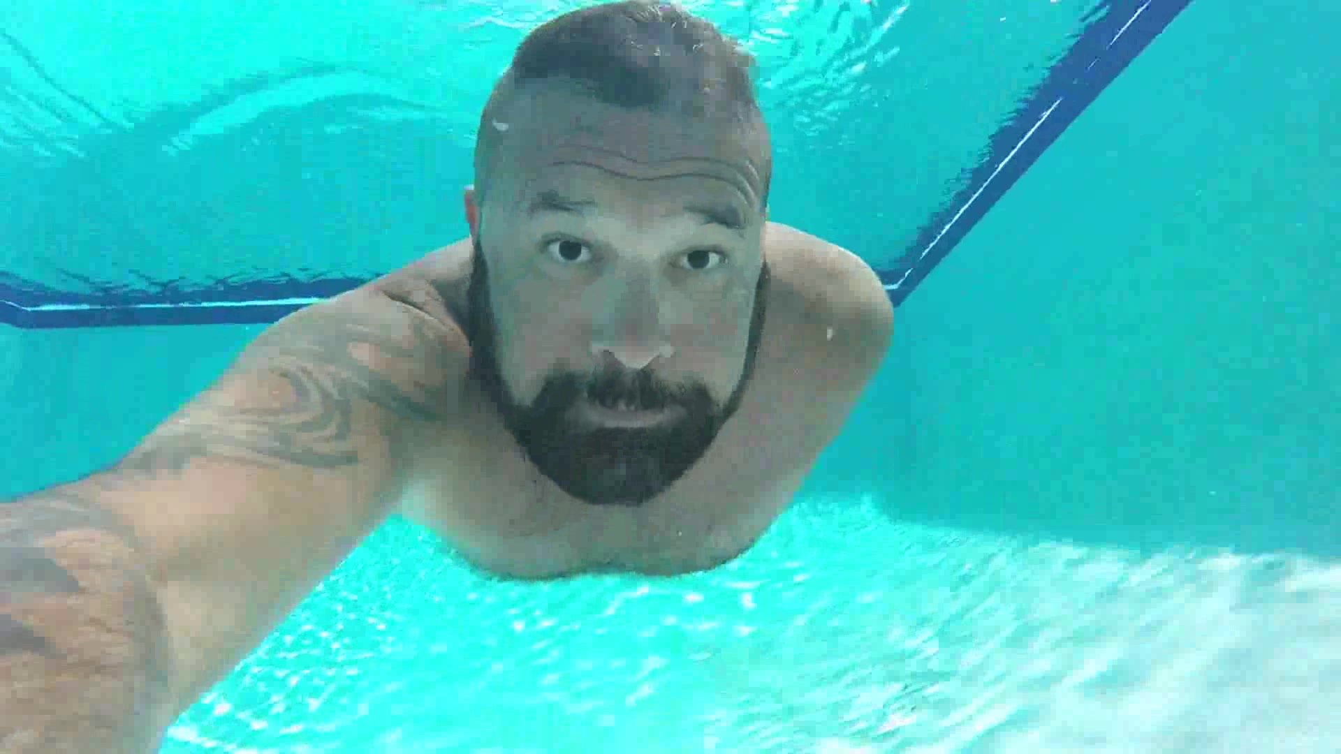 Underwater barefaced sexy bear