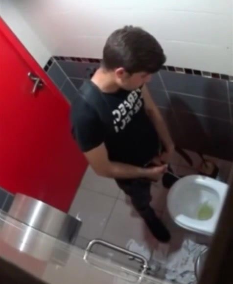 Cam dans les wc 1