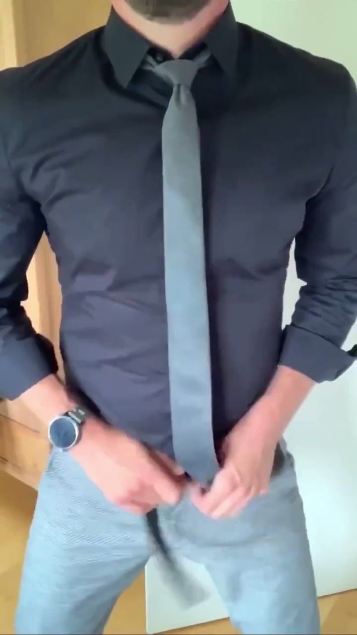 Daddy Comes Home Horny From Work