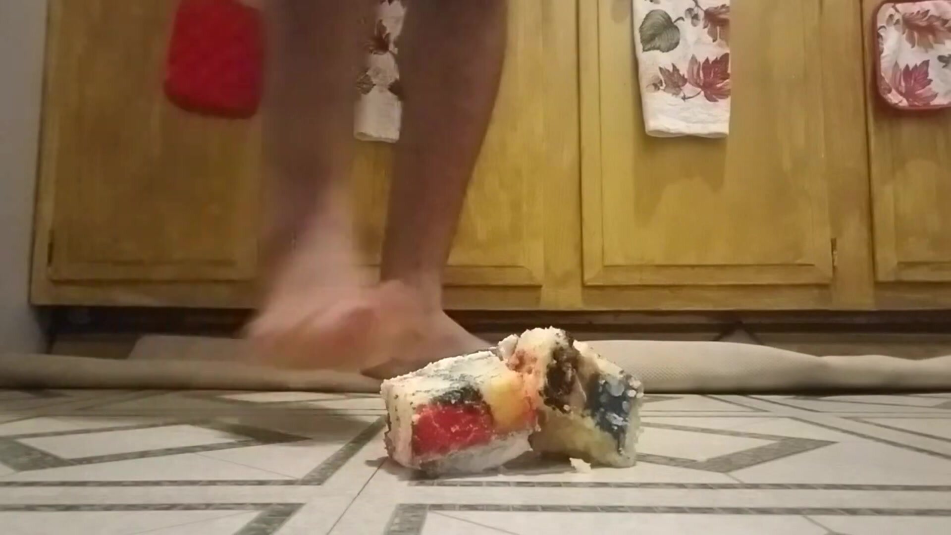 Male Feet Stomp Cake