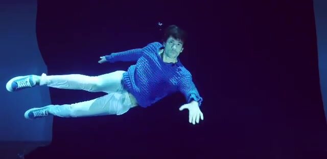 Underwater clothed freediver