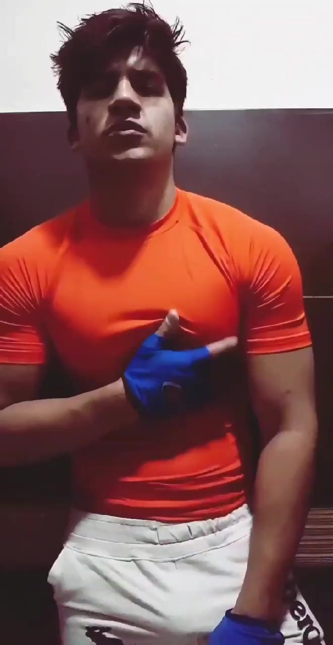 Muscled Chest in Underarmour