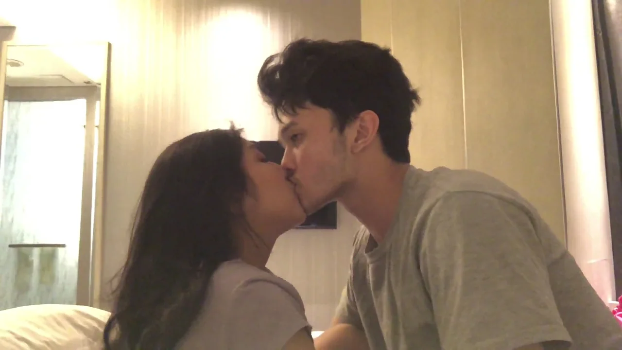 Indonesian couple - ThisVid.com