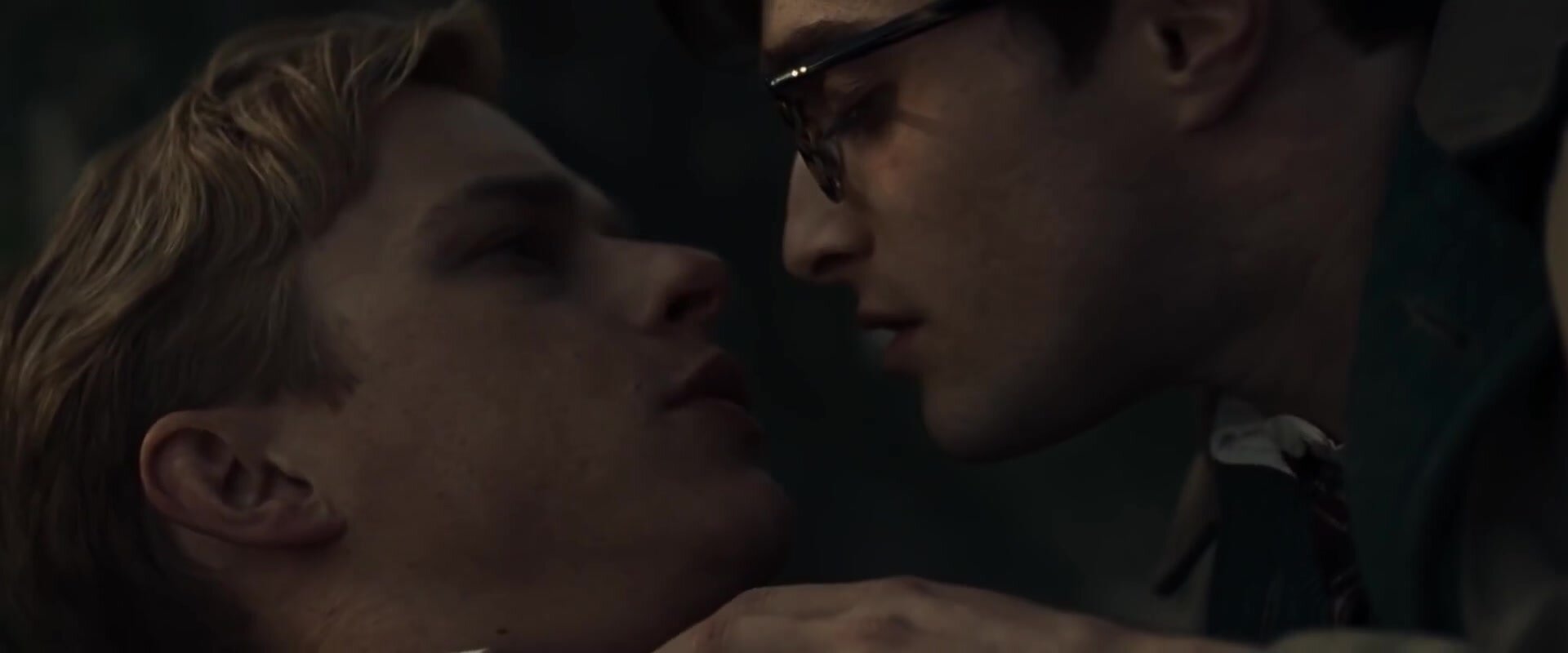 Daniel Radcliffe Gay Kiss