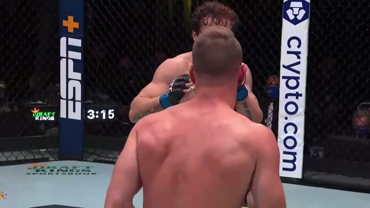 Fighter knocks opponent with hot foot kick