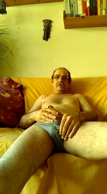 Sexy daddy - video 209