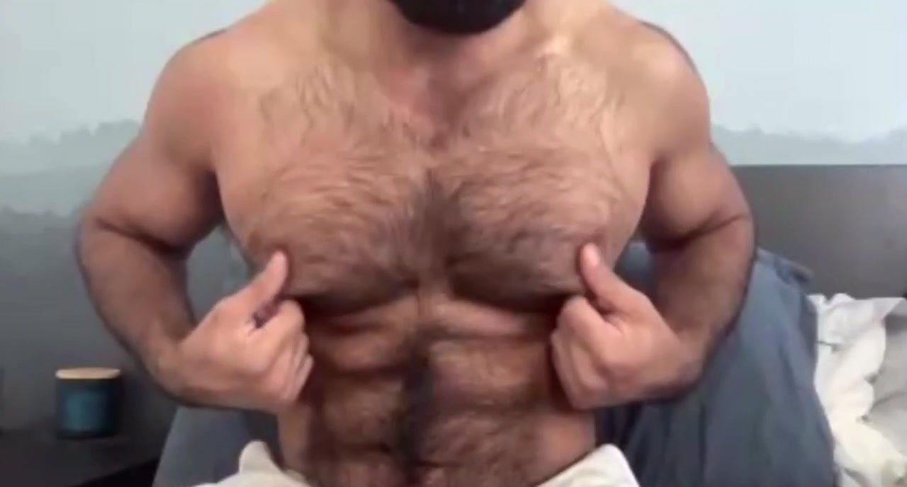 Hot Muscled Hairy Guy