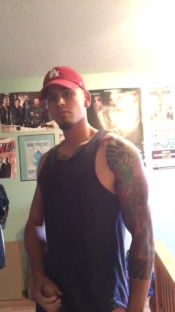 Shy hunk flashes the dick n ass