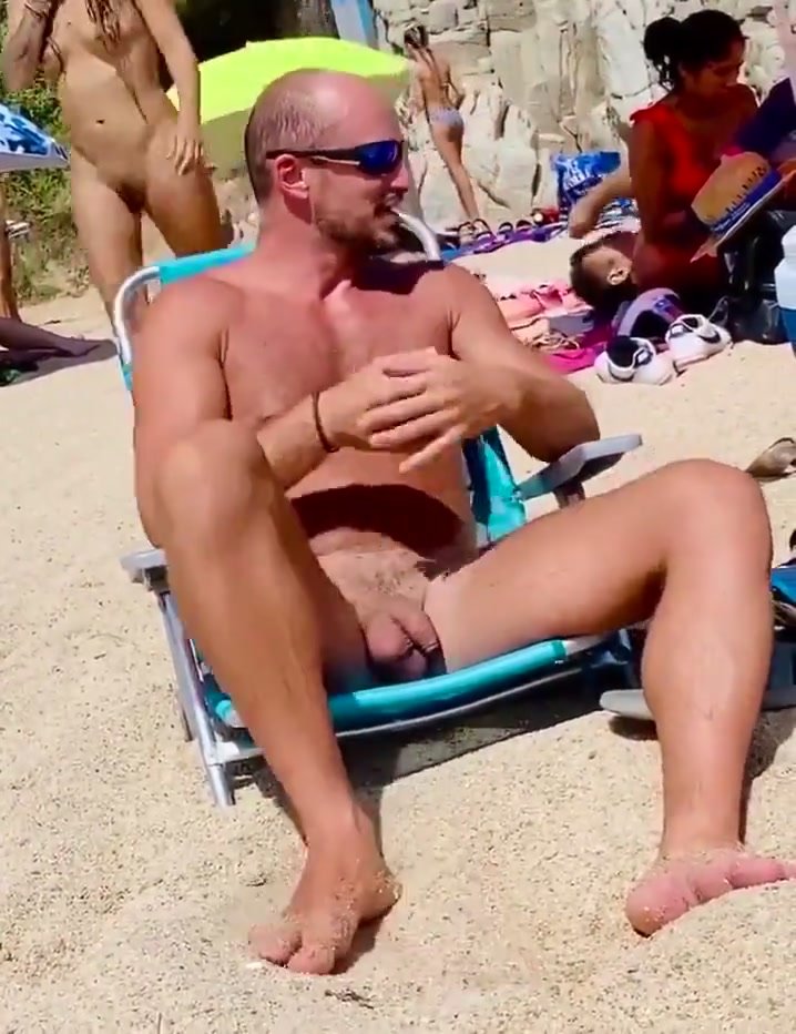 Nudist caught at the beach