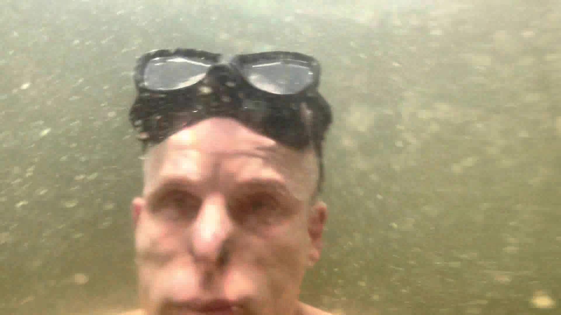 Underwater barefaced chilling