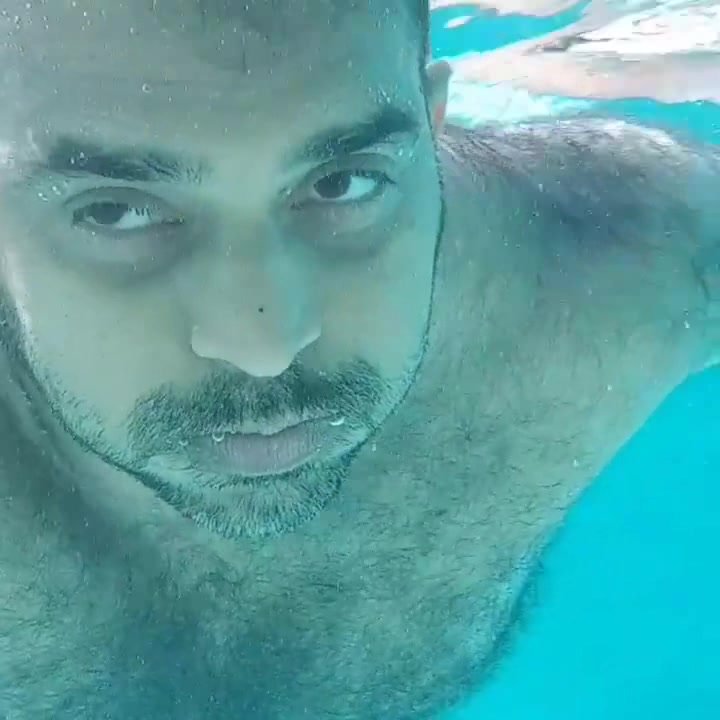 Underwater barefaced breathold in pool - video 3