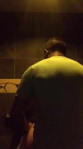 Cojiendo vato en baño