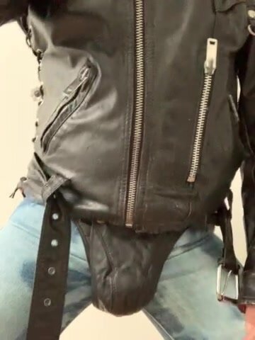 Leather jeans - video 2