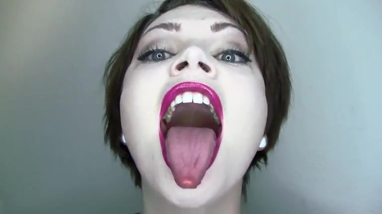 Really Sexy Mouth Action