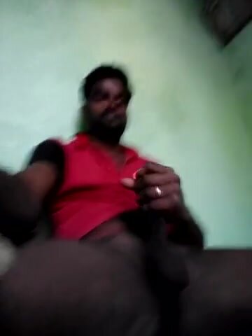 indian guy cum on cam