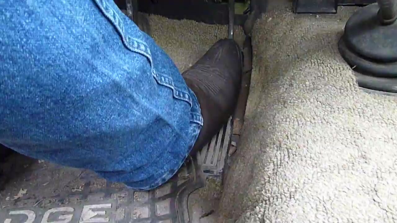Pedal Pumping in Brown Leather Cowboy Boots 2