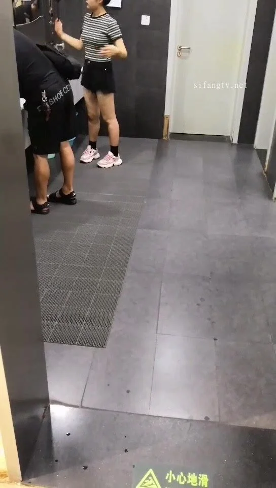 china office lady toilet voyeur 