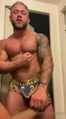 Hot muscle  worship between muscle god jake and ttwink