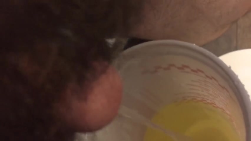 Piss in cup
