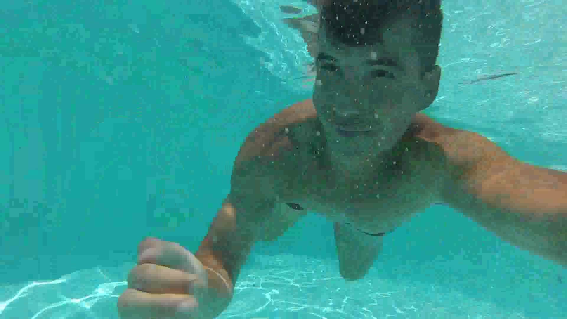 Barefaced cutie underwater in his pool - video 2
