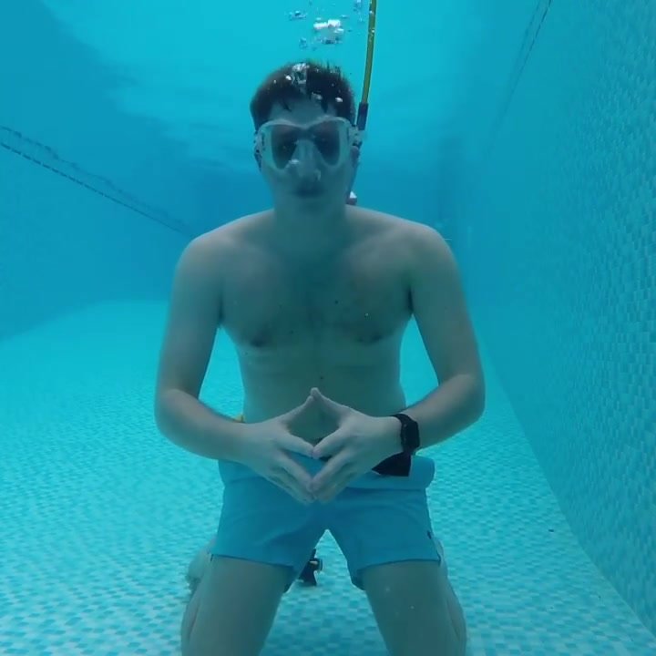 Talking while breatholding underwater