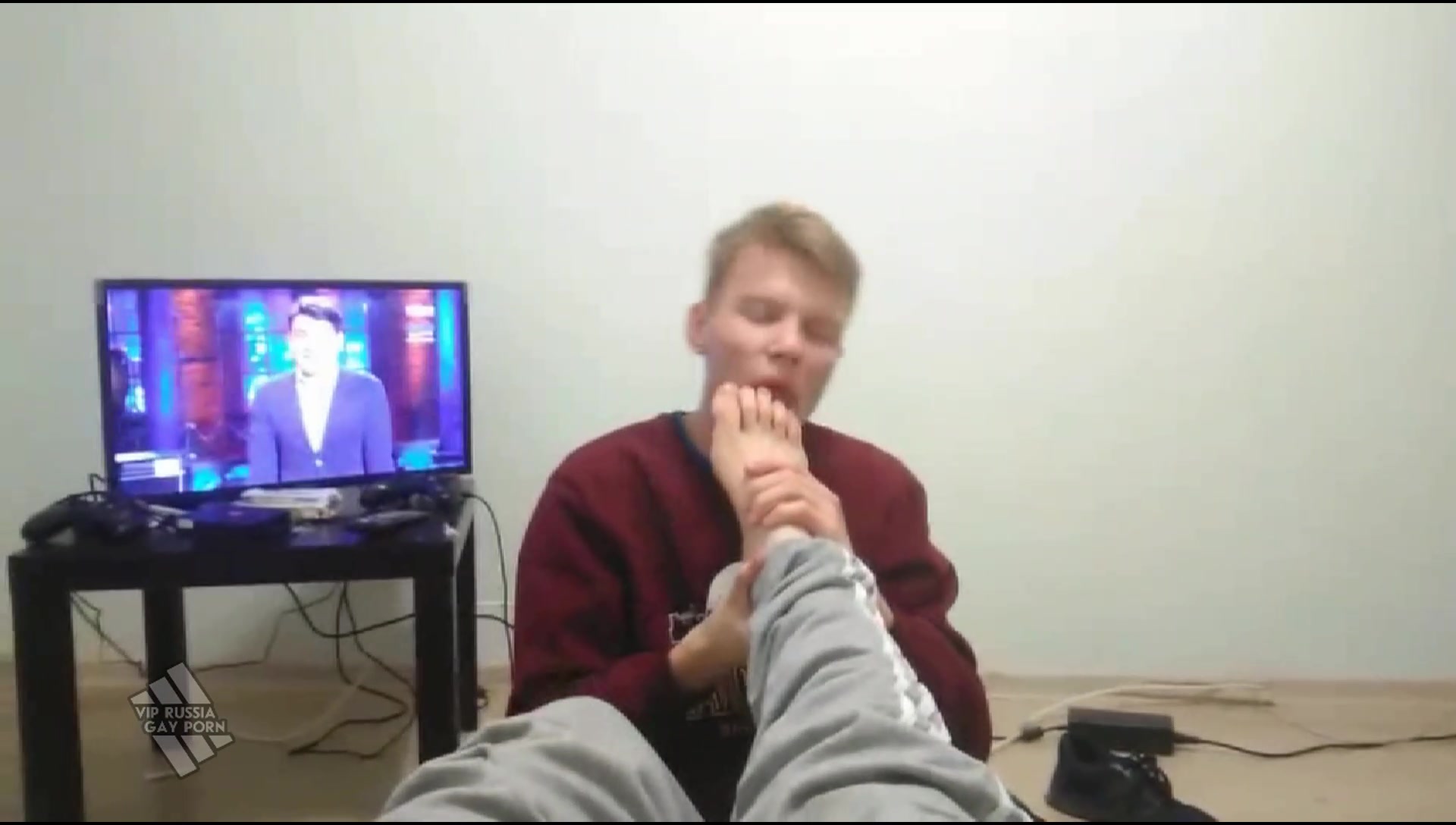 Russian foot slave licks feet military straight! - video 2