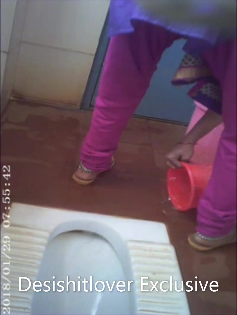 812px x 1080px - Indian Bhabhi shitting in toilet - ThisVid.com
