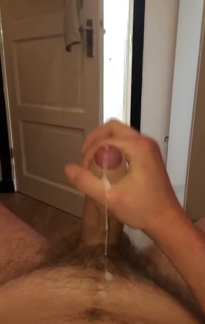 wank and cum - video 53