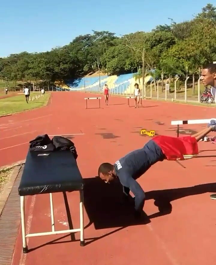 Disabled guy trainning