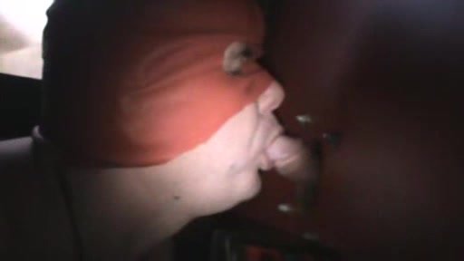 sucking at gloryhole
