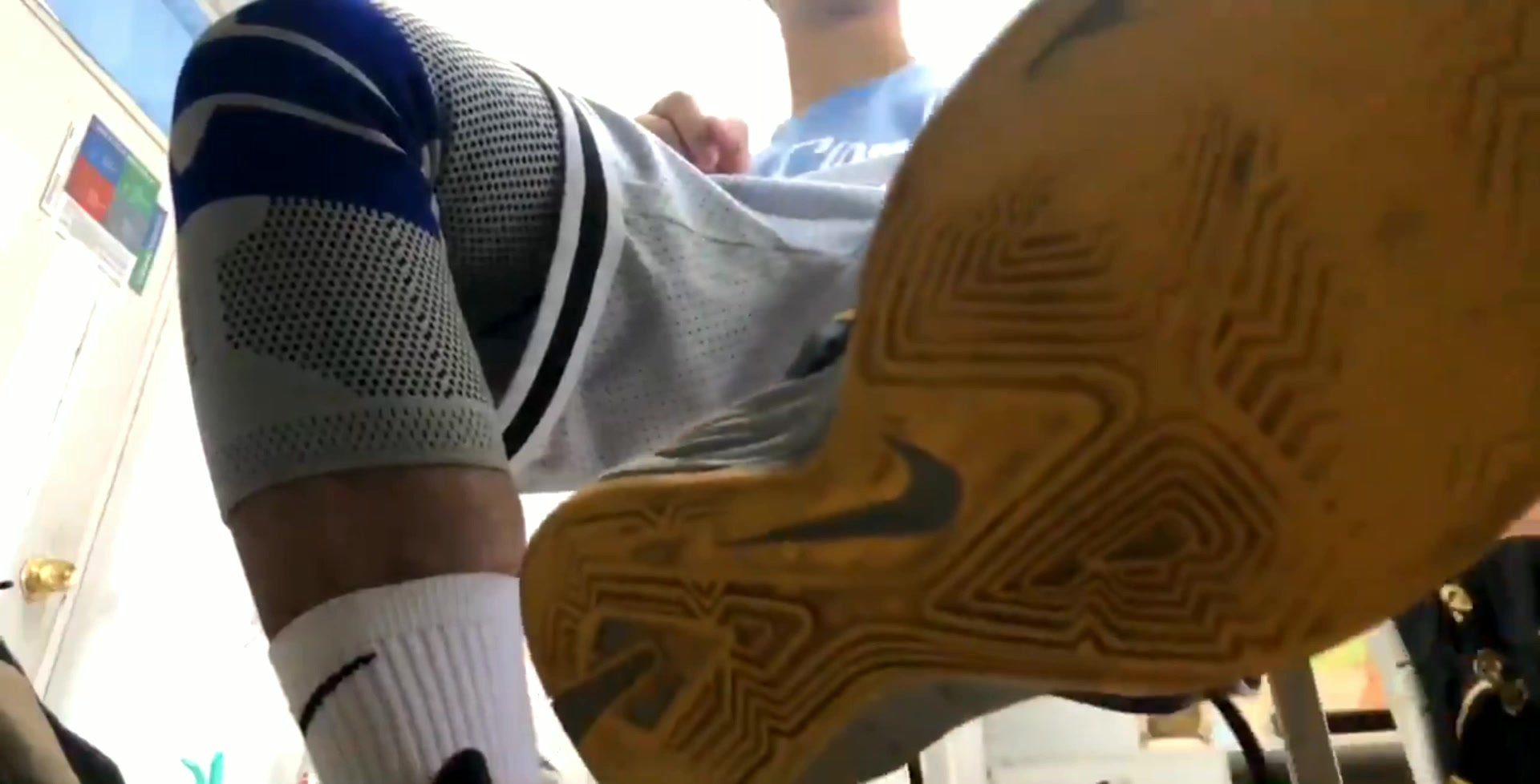 The basketball student wants you to lick his shoes 1pov