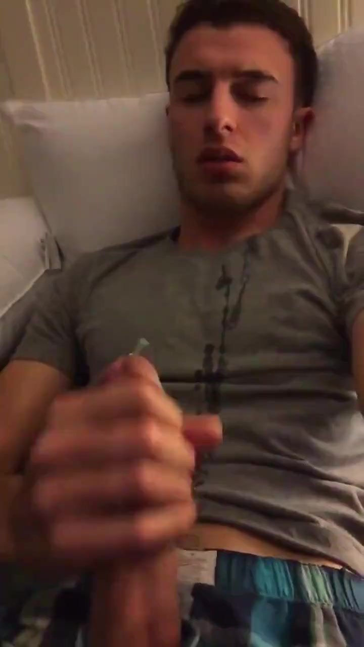 Teen guyjerkk cum