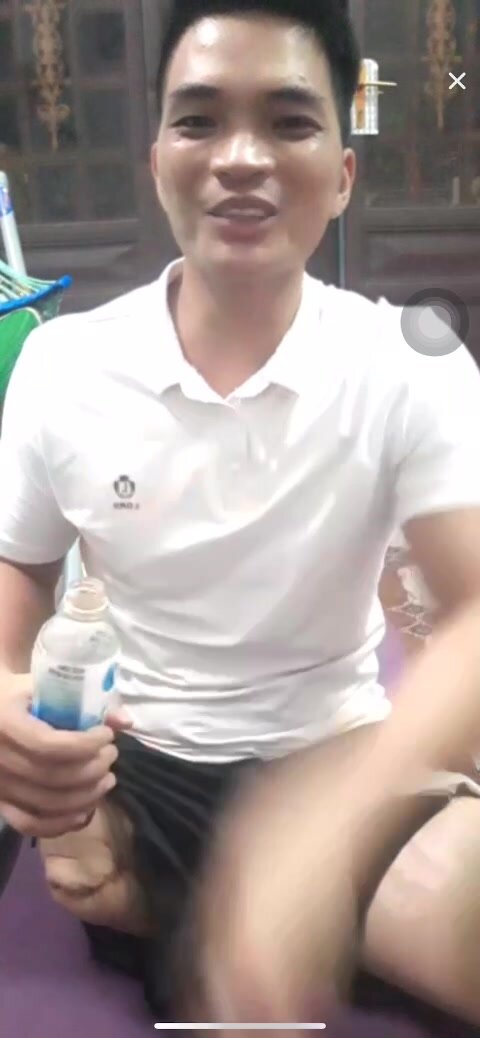 amputee talking
